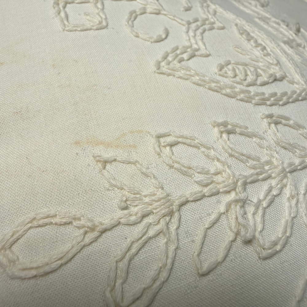 Vintage Embroidered Cream Throw Pillow Scalloped Lace Trim Cottagecore 12x12 - Picture 5 of 9